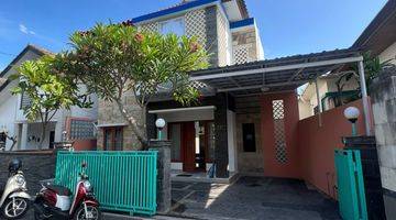 Gambar 1 Disewakan Rumah Area Sesetan Fully Furnished Lantai 2 