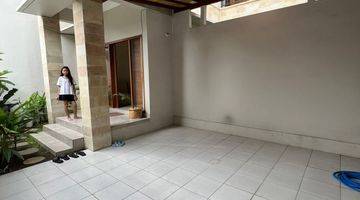 Gambar 2 Di Sewakan Villa Fully Furnished Area Pedungan Lantai 2 