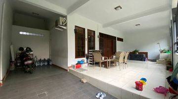 Gambar 2 Hunian Bagus Furnished Komlek Deplu Kreo Nego