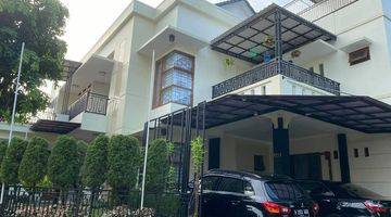 Gambar 1 Rumah Cantik Posisi Hook di Bintaro Sektor 9 Full Furnished SHM 