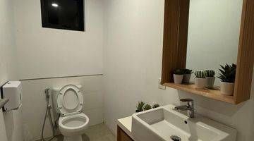 Gambar 2 Rumah 2 Lantai Bagus Furnished SHM di Dago Village , Bandung