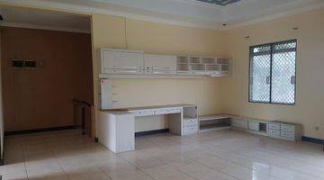 Gambar 2 Rumah Bagus Unfurnished SHM di Kbp Tatar Ratnasasih, Bandung