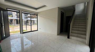 Gambar 3 Rumah Bagus Unfurnished SHM di Kbp Tatar Punawangi, Bandung