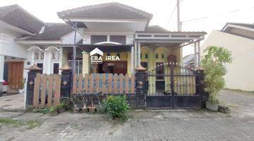 tampak depan rumah 1 lantai di puspa