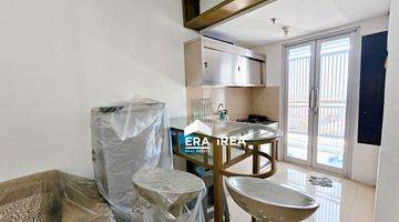 ruang makan 2 bedroom apartemen di star