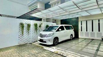 Gambar 4 For Sale Luxurious Modern Dalam Townhouse Dekat Ke Tol Dalam Kota