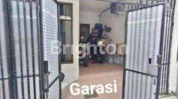 Gambar 2 Jual Cepat Rumah 2.5 Lantai Di Tanjung Duren Lokasi Strategis