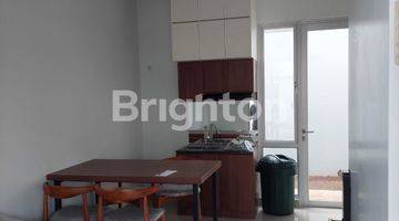 Gambar 4 Rumah Bagus & Baru Belom Pernah Ditempati FULL FURNISHED Cluster Amarillo Gading Serpong