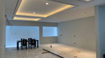 Gambar 1 Dijual Rumah baru 3 1/2 Lantai di Pluit Sakti