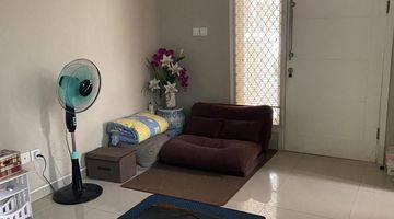 Gambar 4 Rumah Hoek Semi furnished, Gading Serpong Tangerang 