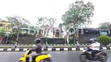 Gambar 1 RUMAH DAERAH BISNIS KOTA BALIKPAPAN  PINGGIR JALAN POROS UTAMA COCOK UNTUK KANTOR, CAFE DLL