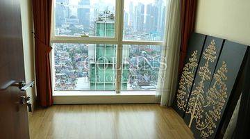 Gambar 3 Disewakan Apartemen The Peak Sudirman 3BR Fully Furnished 