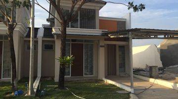 Gambar 1 Rumah minimalis modern di area perumahan elit citraland di Jalan alexander. Perumahan citraland Sudah Renovasi