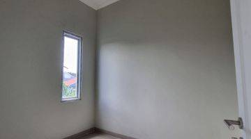 Gambar 4 Rumah Exclusive Ready$tok Terbatas di dekat stasiun Depok 