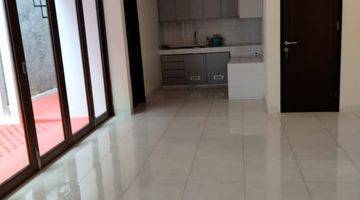 Gambar 3 Rumah Bagus Semi Furnished di Discovery ,bintaro Sektor 9