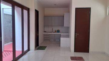 Gambar 5 Rumah Bagus Semi Furnished di Discovery ,bintaro Sektor 9