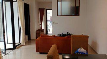 Gambar 5 Rumah Baru Full Furnished di Discovery ,bintaro Sektor 9