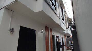 Gambar 1 Townhouse  Di Cipinang Elok Jaktim