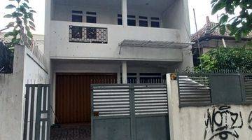 Gambar 1 Rumah murah di pusat kota