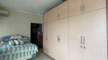 Gambar 3 Rumah Hoek PIK Cendana 13x18 3 Lantai 4 Kamar tidur Semi furnished SHM Siap Huni Pantai Indah Kapuk