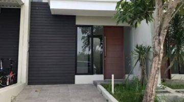 Gambar 4 Dijual Rumah Dua Lantai Furnish North West Lake Citraland Surabaya 