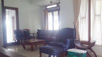 Gambar 4 Rumah Lux di Karang Tineung Tengah Kota  Full Furnished