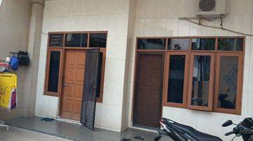 Gambar 3 Rumah 2 Lantai Unfurnished SHM di Tebet, Jakarta Selatan