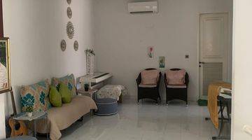 Gambar 2 Rumah 2 Lantai MURAH  Bagus Semi Furnished SHM di Renon, Denpasar