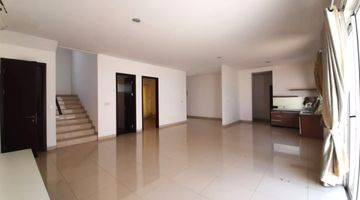 Gambar 3 Rumah 2lt 244m 4kt Cluster Dbanyan Jgc Jakarta Garden City