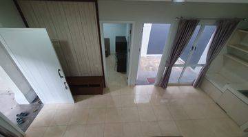 Gambar 3 Disewakan Rumah 2 Lantai Cluster Hyland Greenwich BSD Furnish Furnished