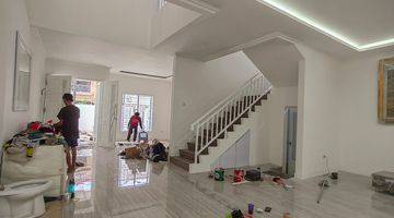 Gambar 3 Dijual Rumah Bagus 2 Lantai Sektor 1 Gading Serpong Semi Furnish