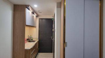 Gambar 4 Apartemen Baru Collins Boulevard