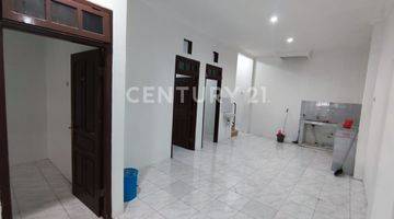 Gambar 5 Dijual Rmh Lokasi Kelapa Gading Rapih Bagus.