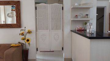 foto lainnya disewakan rumah 2 lantai furnished