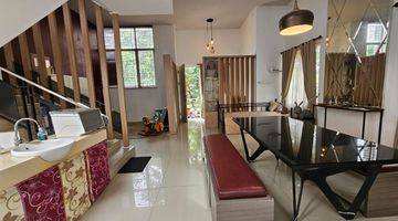 Gambar 5 Rumah Mewah Dalam Komplek Elite Cinere Sangat Dekat Dengan Pintu Tip Krukut.