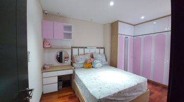 Gambar 5 Jual Cepat Rumah Mewah Full Furnished di Wisteria Jakarta Timur 