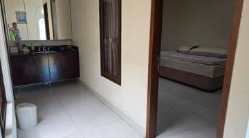 Gambar 4 Rumah 2 Lantai Furnished di Sektor 1 Gading Serpong, Tangerang