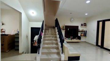 Gambar 4 Rumah 3 Lantai Luas 10x28,6 286m2 Type 5kt di Casa Jardin Residence Cengkareng Jakarta Barat