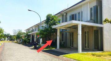 Gambar 1 Rumah Bagus Strategis South Victoria, Grand Pakuwon Surabaya 