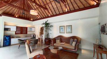 Gambar 1 DIJUAL LEASEHOLD VILLA MODERN DI PUSAT SEMINYAK