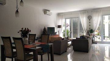 Gambar 1 Di jual cepat rumah 2 lantai BSD Foresta Colnare