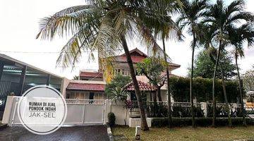 Gambar 1 Di jual cepat rumah Premium 2 lantai di Pondok Indah