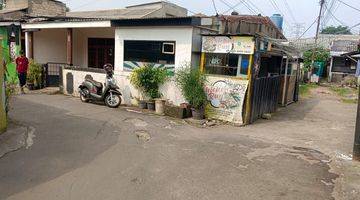 Gambar 1 Rumah Hook 800 Jutaan dekat Tol dan Jaksel (rn)