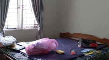 Gambar 5 Rumah 2 Lantai Bagus Unfurnished Sertifikat SHM Jalan Tempua Medan Sunggal