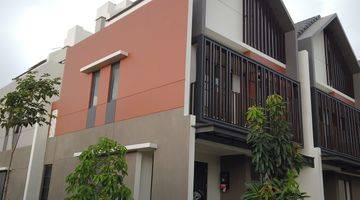 Gambar 2 Dijual Hoek Rumah di Cluster Leonora Summarecon Serpong