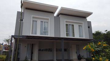tampak depan dijual rumah di cluster malibu