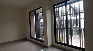 Gambar 4 Dijual Cepat Rumah di Cluster Leonora Gading Serpong