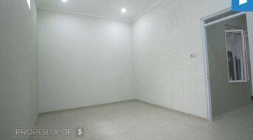 Gambar 4 Rumah Baru Siap Pakai Semi Furnished SHM di THI 2