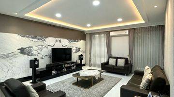 Gambar 1 FULL FURNISH DAN RENOV ! RUMAH BGM FLAMBOYAN PIK UKURAN 10x18