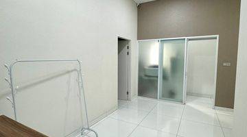 Gambar 3 FULL FURNISH DAN RENOV ! RUMAH BGM FLAMBOYAN PIK UKURAN 10x18